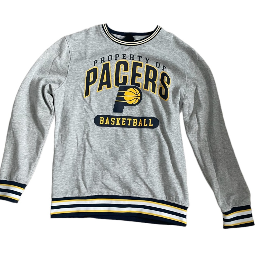 Indiana Pacers Crewneck Sweatshirt - Men’s Medium